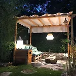 A Curuxa Casa de Férias